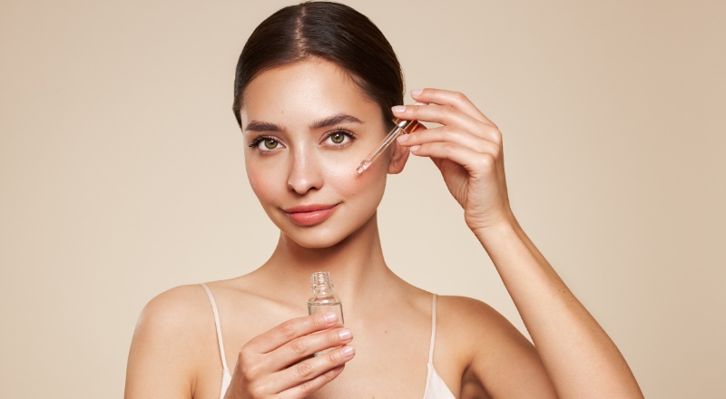 Serum có tác dụng gì? Cách dùng và lưu ý dùng để đạt hiệu quả