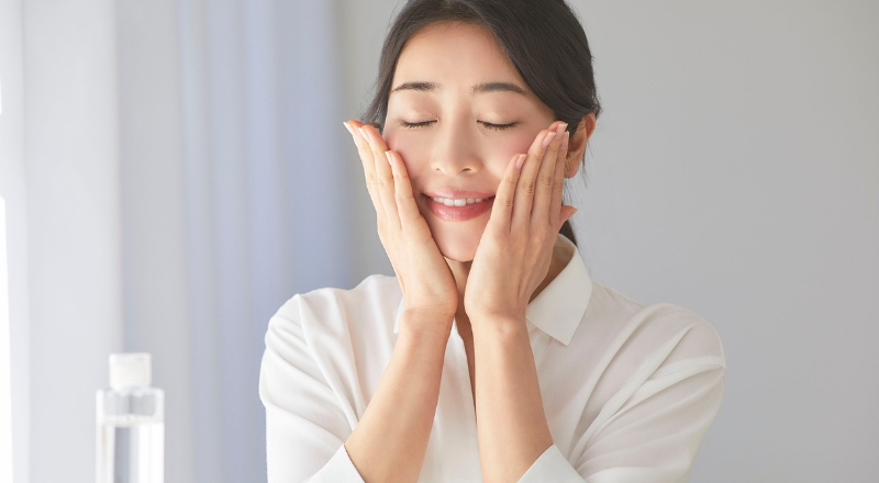 Cách chăm sóc da cho người thường xuyên dùng máy tính