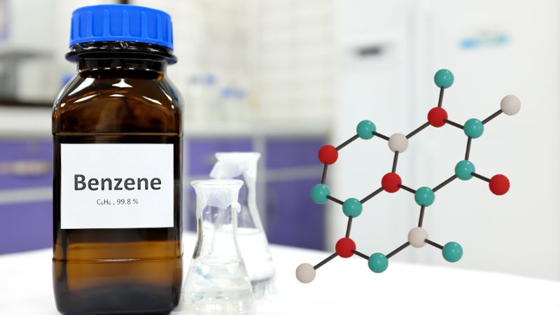 Benzene là chất bị cấm trong mỹ phẩm