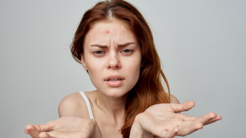 Thay đổi hormone và nội tiết tố