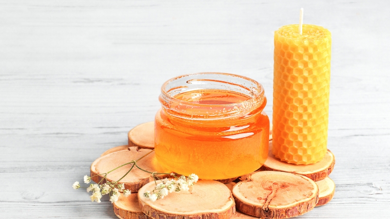 Sáp ong dùng trong sức khỏe và trị liệu