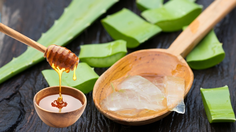Nước gội từ nha đam, mật ong