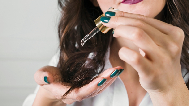 Tác dụng của dầu dừa với tóc