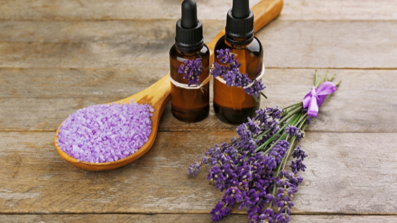 Mua tinh dầu hoa oải hương tại Nguyễn Bá Chemical