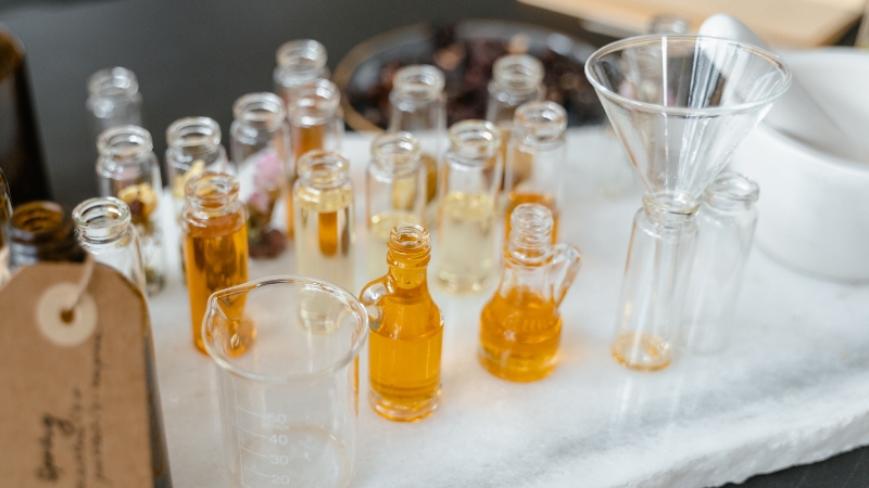 Dầu mù u là gì?