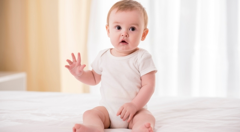 Sử dụng dầu mù u cho trẻ sơ sinh cần thận trọng, đúng liều và vùng bôi