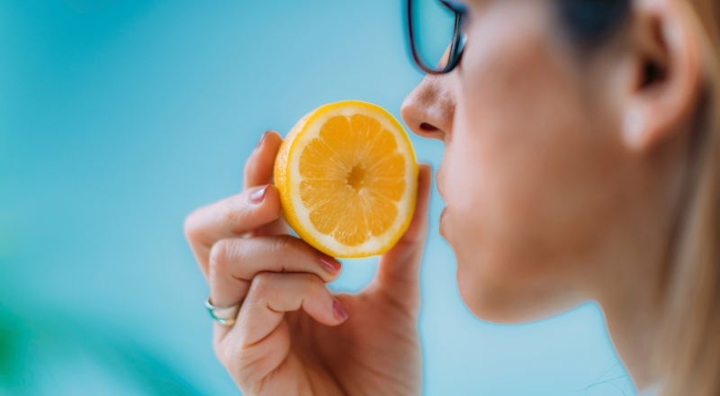 7 Cách Khử Mùi Hôi Hiệu Quả Theo Từng Nguyên Nhân & Không Gian